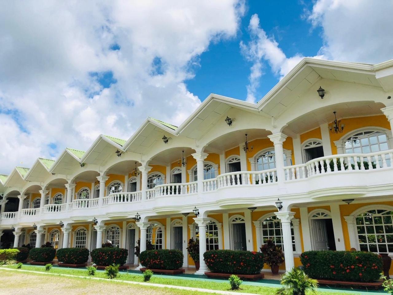 Hotel Andrea Neily Bagian luar foto