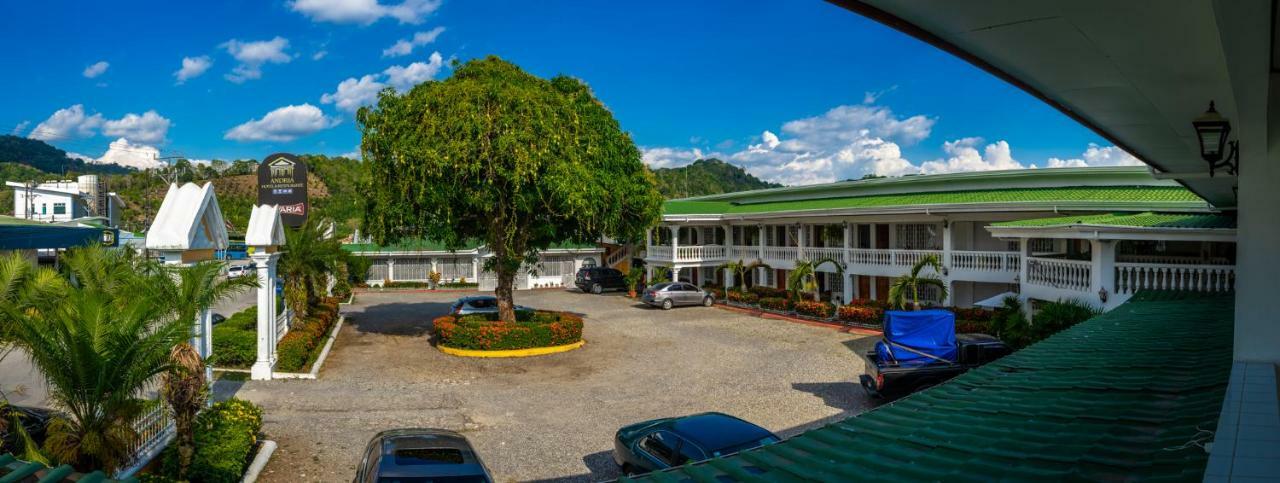 Hotel Andrea Neily Bagian luar foto